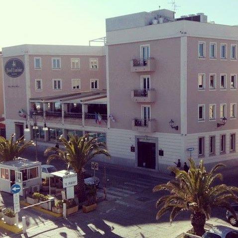 Hotel Excelsior Ла-Маддалена Экстерьер фото