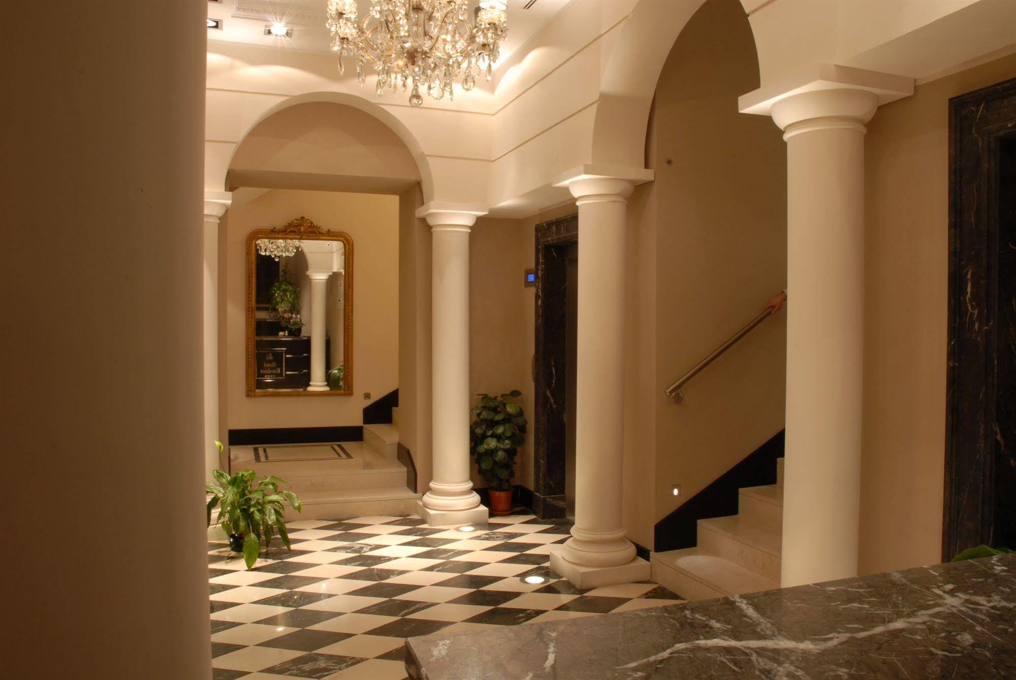 Hotel Excelsior Ла-Маддалена Экстерьер фото